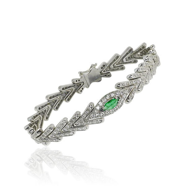 Diamant-Armband mit 0,265ct Smaragd-Navette und 1,560ct Diamanten in Weissgold