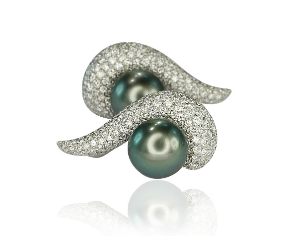 Ohrringe mit Diamanten 5,614ct und Tahitiperle aus 18kt Weißgold
