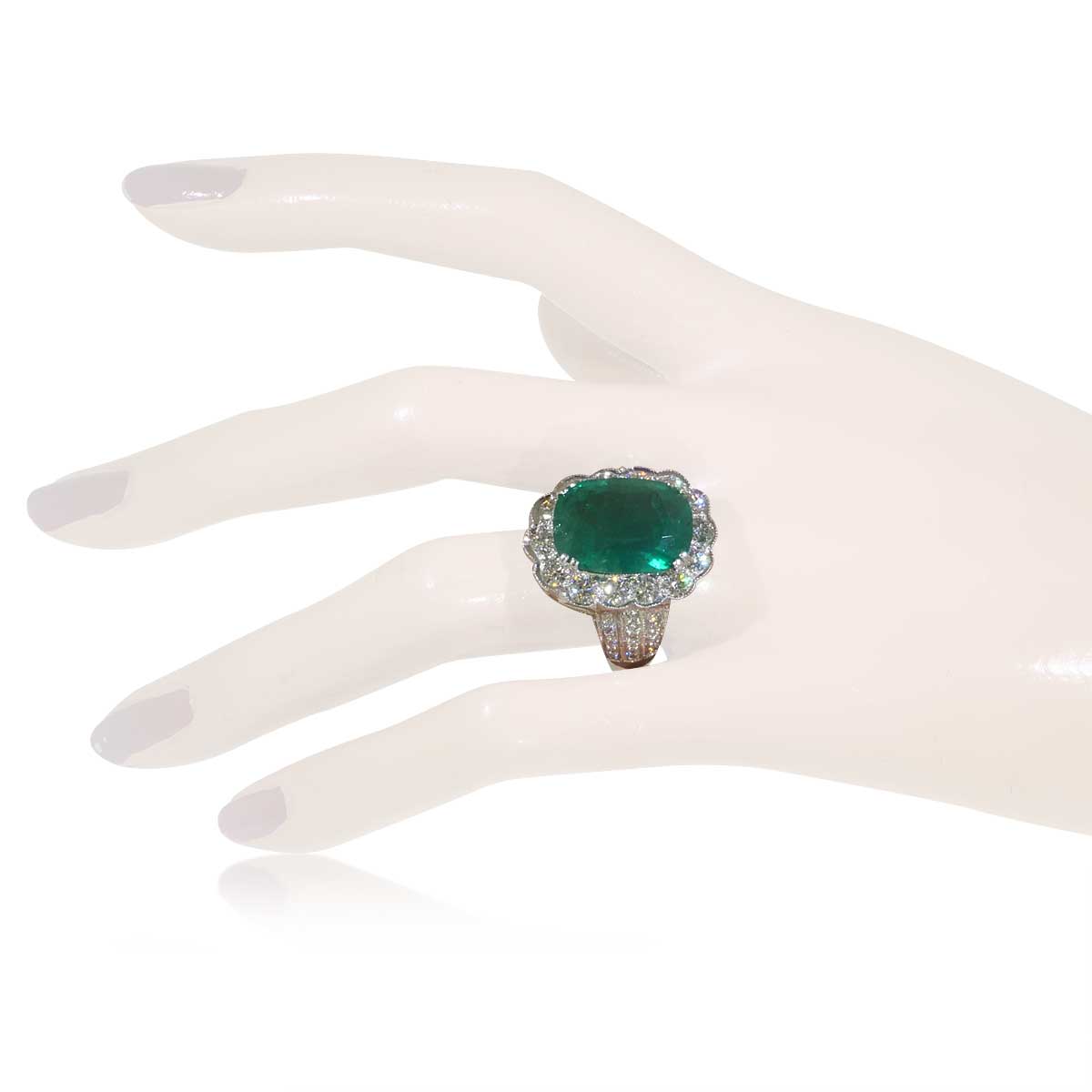  Smaragd-Diamant-Ring in Weissgold mit 11,86ct Smaragd und 2,61ct Brillanten