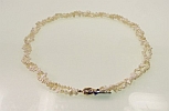 Collier aus verschiedenen Perlen m. Goldschloß 18 Kt und 4 Diamanten, für Vergrösserung bitte hier klicken!